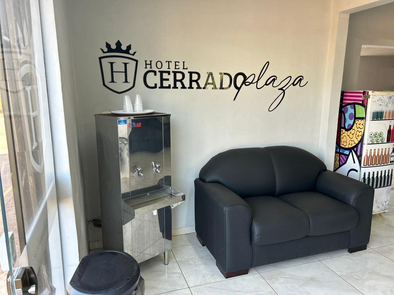 Cerrado Plaza Hotel -Дорадус Екстериор снимка